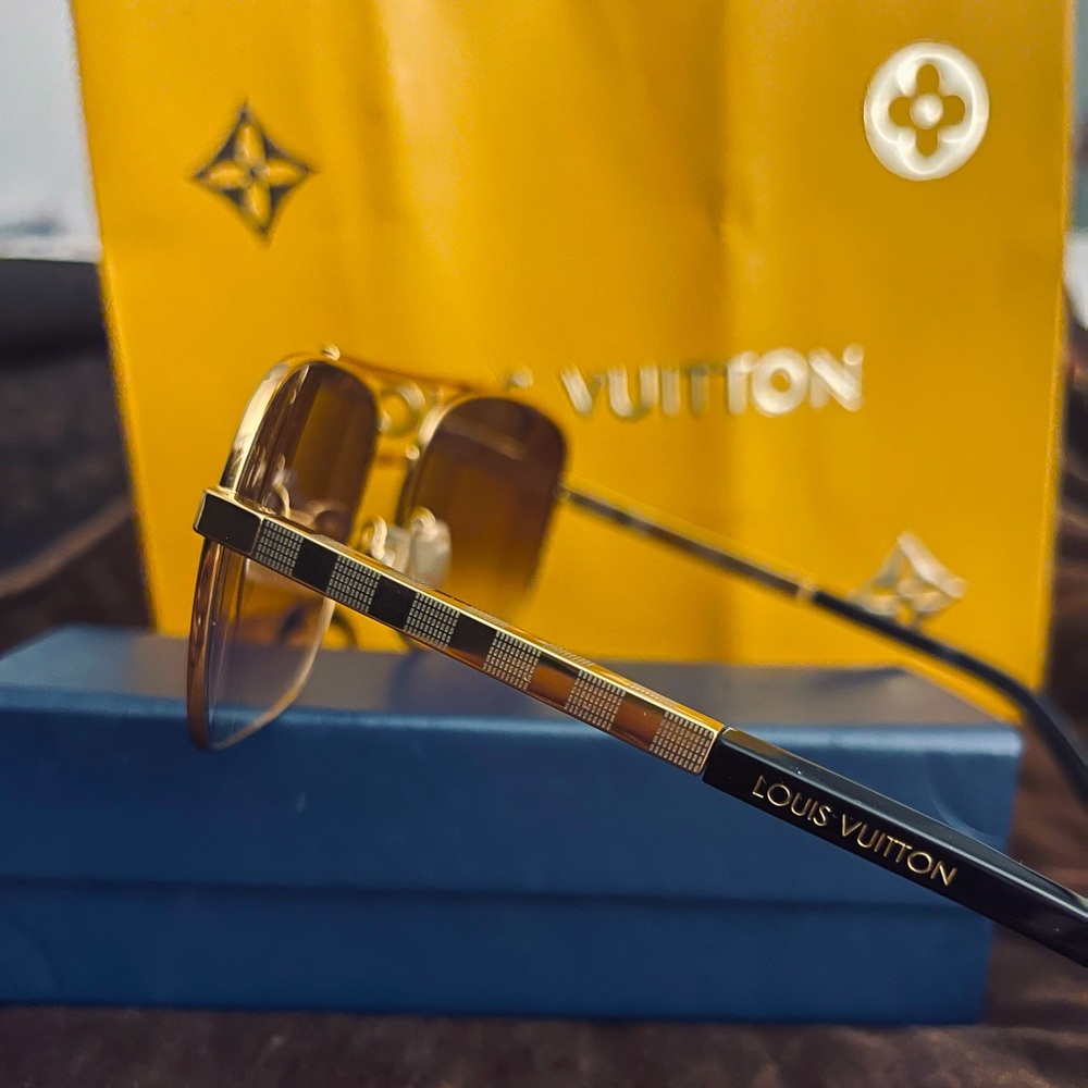 Louis Vuitton Attitude Sunglasses